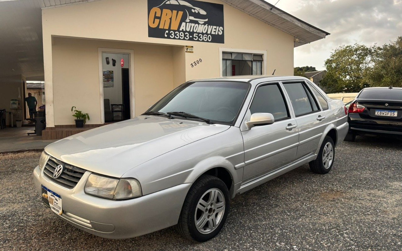 Volkswagen Santana 1.8 Mi na cor Prata em Campo Largo / PR - 1033953