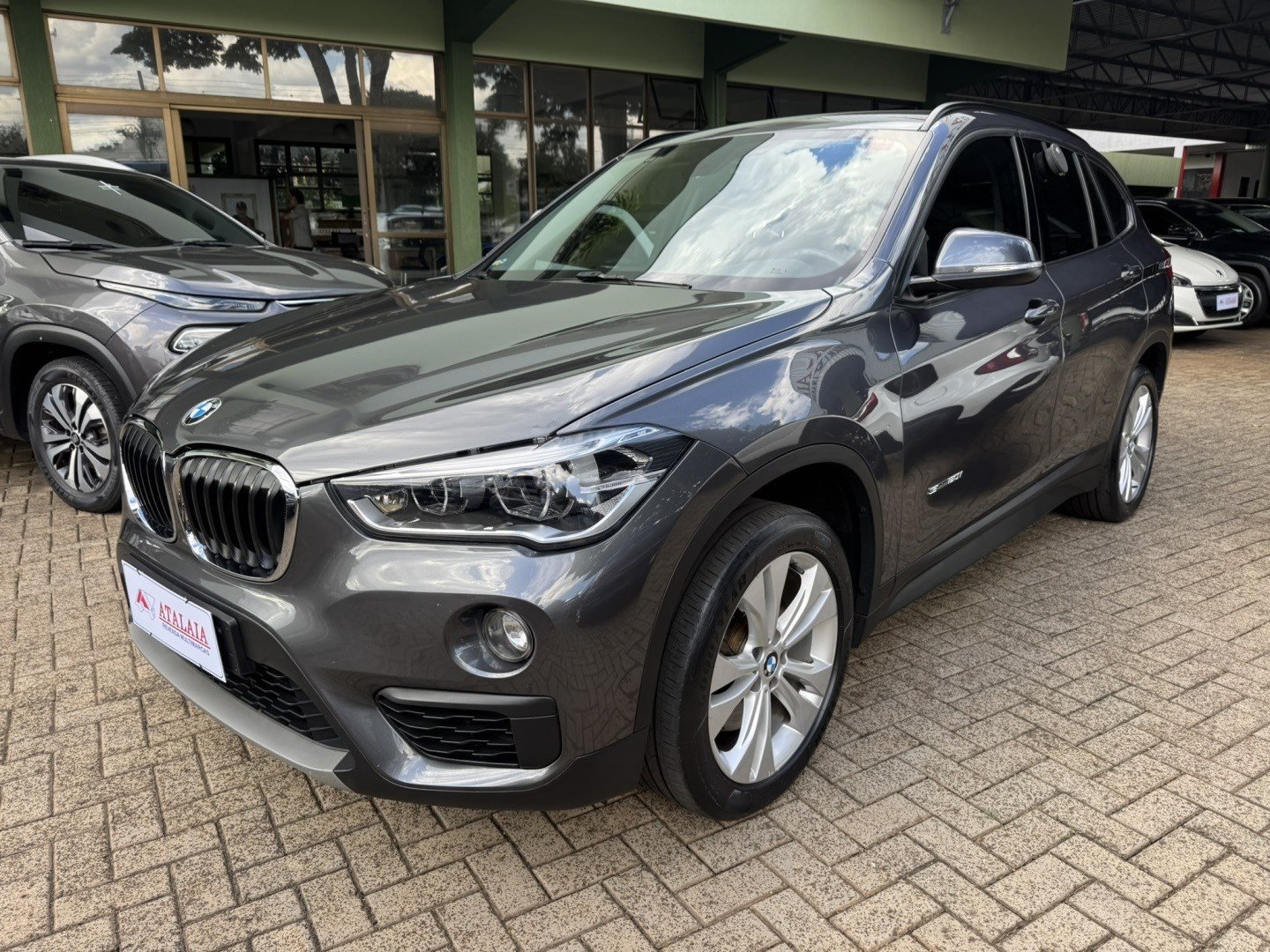 BMW X1 SDRIVE 20i 2.0/2.0 TB Acti.Flex Aut. na cor Cinza em Toledo / PR - 1035731