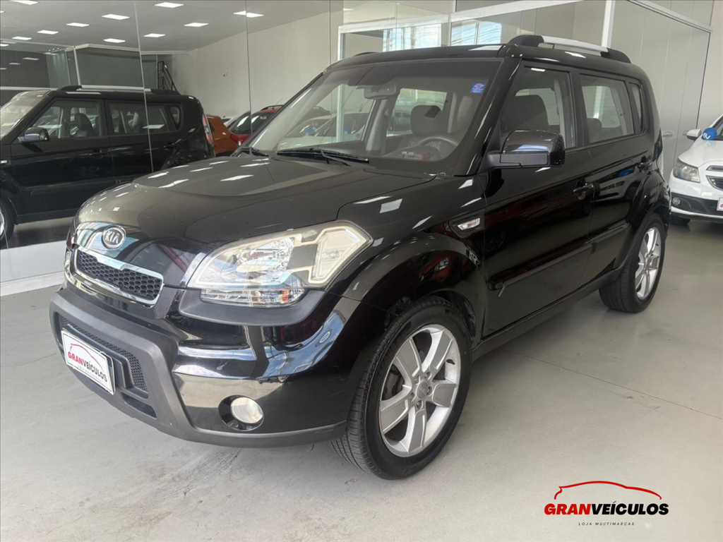 Kia SOUL 1.6/ 1.6 16V FLEX Mec. na cor Preto em Campinas / SP - 1037624