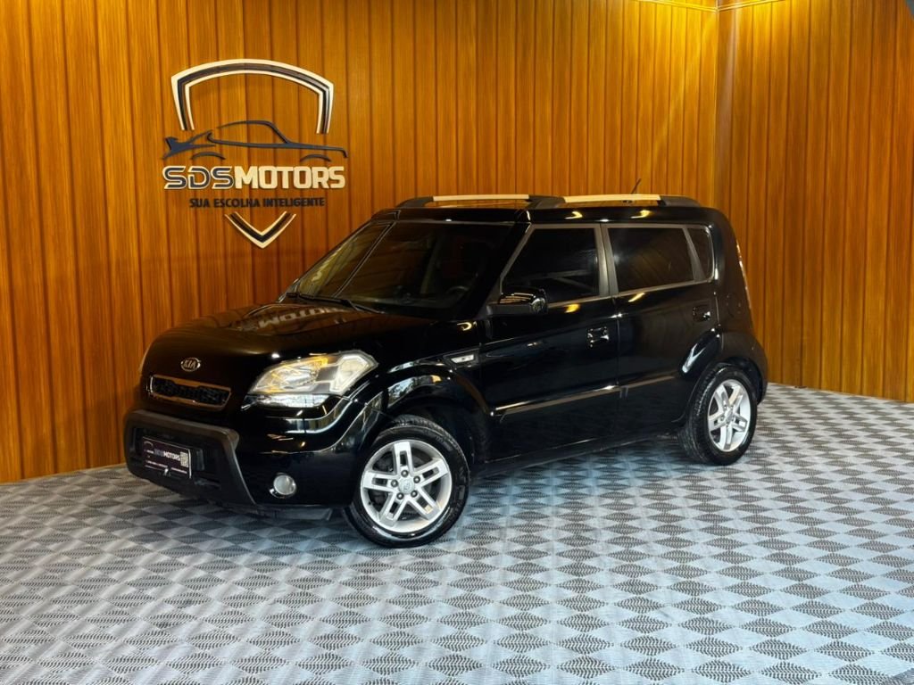 Kia SOUL 1.6/ 1.6 16V FLEX Aut. na cor Preto em Joinville / SC - 1037823