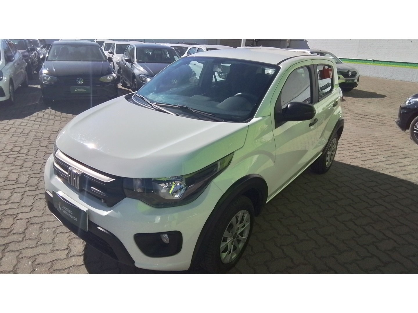 Fiat Mobi LIKE 1.0 Fire Flex 5p. na cor Branco no Pelotas / RS - 1037835