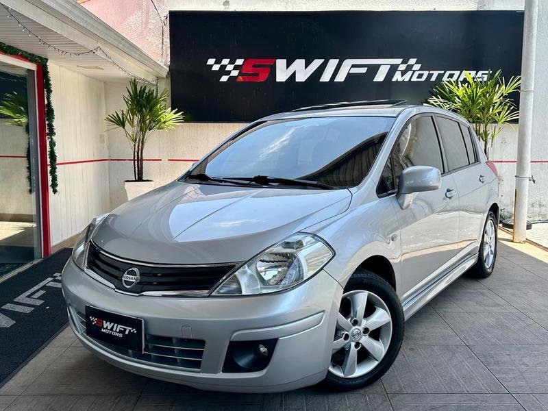 Nissan TIIDA SL 1.8/1.8 Flex 16V Aut. na cor Prata em Curitiba / PR - 10402