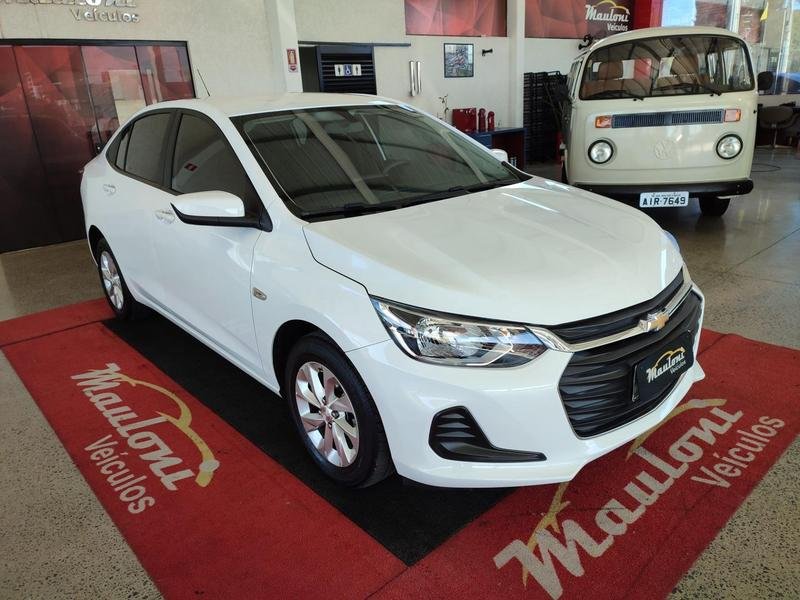 GM - Chevrolet ONIX HATCH 1.0 12V TB Flex 5p Aut. na cor Branco em São José dos Pinhais / PR - 10570