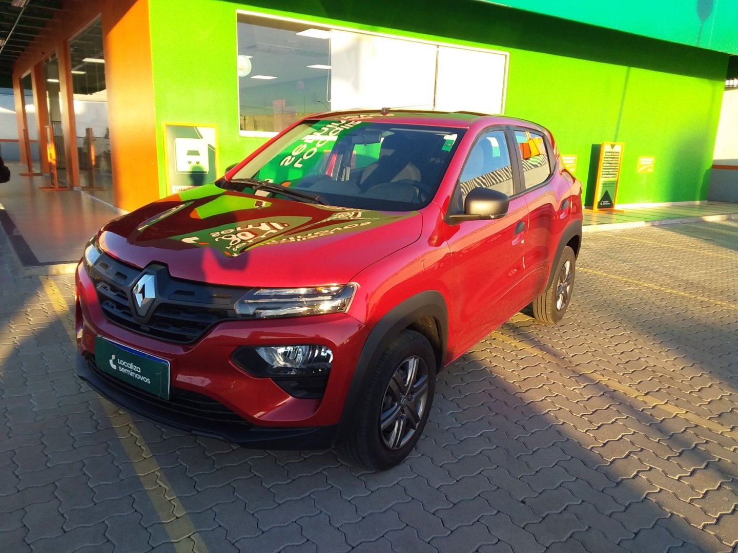 Renault Kwid Zen 1.0 Flex 12V 5p Mec. na cor Vermelho no Santa Cruz do Sul / RS - 1061956