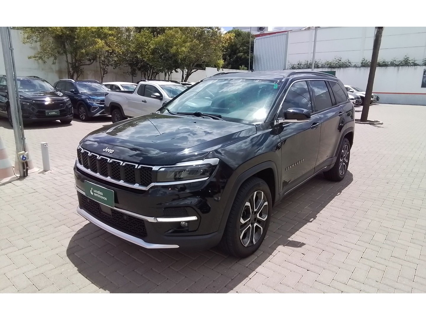 Jeep Commander Limited T270 1.3 TB Flex Aut. na cor Preto em Chapecó / SC - 1063183