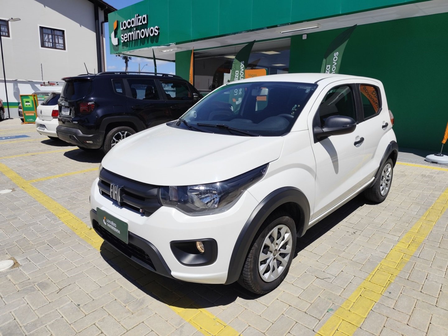 Fiat Mobi LIKE 1.0 Fire Flex 5p. na cor Branco em Lages / SC - 1064626