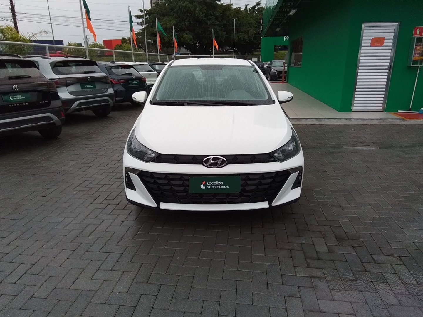 Hyundai HB20S Limited Plus 1.0 Flex 12V Mec. na cor Branco em Itajaí / SC - 1096377