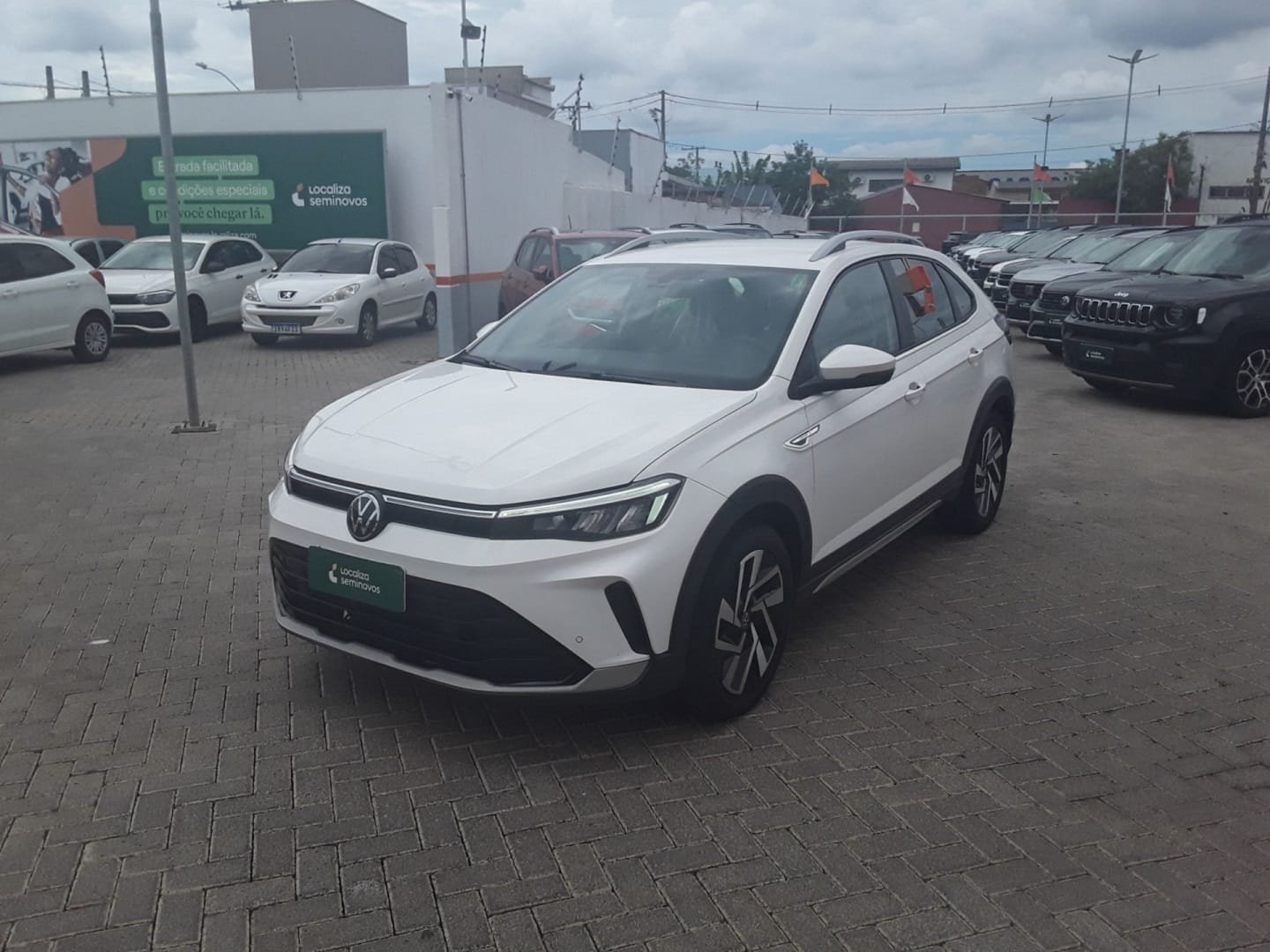 Volkswagen Nivus Highline 1.0 200 TSI Flex Aut. na cor Branco no São Leopoldo / RS - 11088