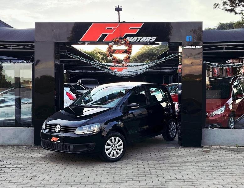 Volkswagen Fox City 1.0Mi/ 1.0Mi Total Flex 8V 3p na cor Preto em Bocaiúva do Sul / PR - 11289