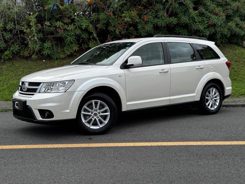 Fiat FREEMONT EMOT./PRECISION 2.4 16V 5p Aut. na cor Branco em Curitiba / PR - 11416