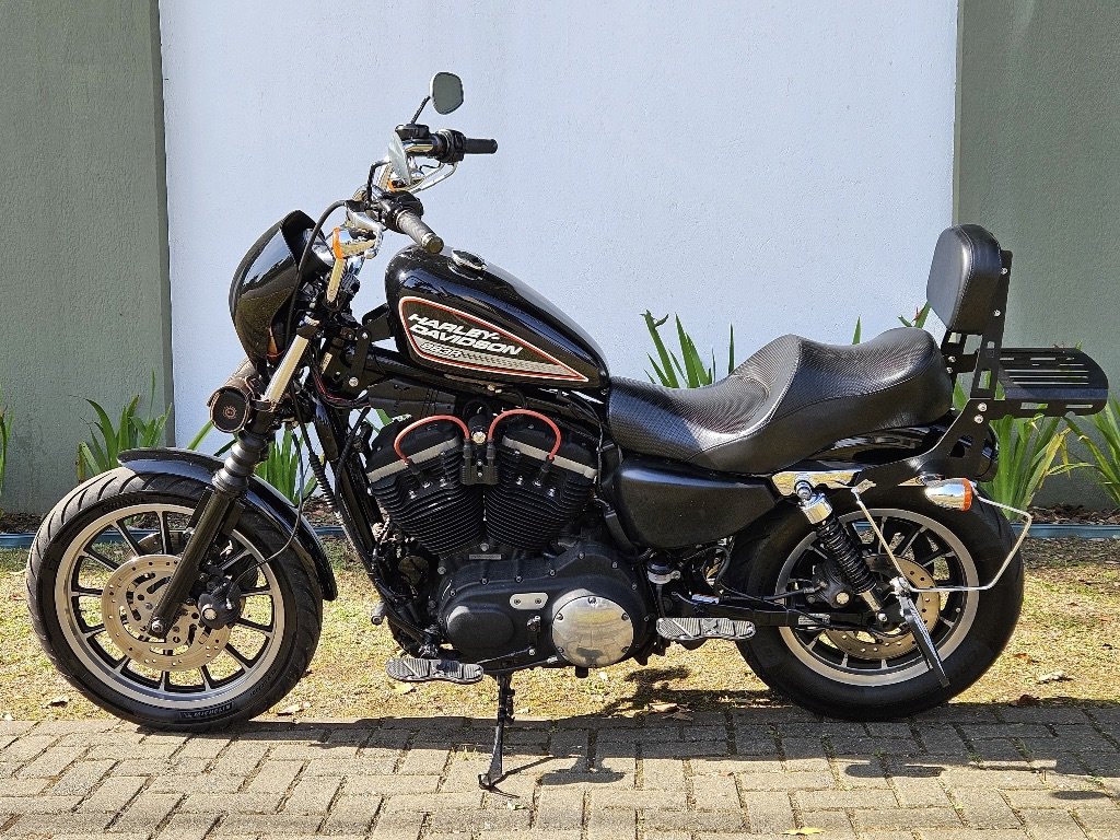 imagem de Black S Line 1.4 TFSI S-tronic