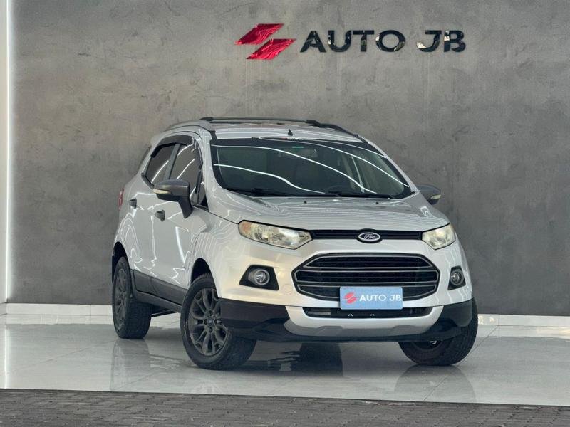 Ford EcoSport 4WD 2.0/ 2.0 Flex 16V 5p na cor Cinza no Cachoeirinha / RS - 11472