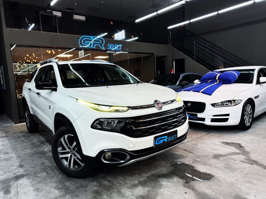 Fiat Toro Volcano 2.0 16V 4x4 TB Diesel Aut. na cor Branco em Florianópolis / SC - 11505