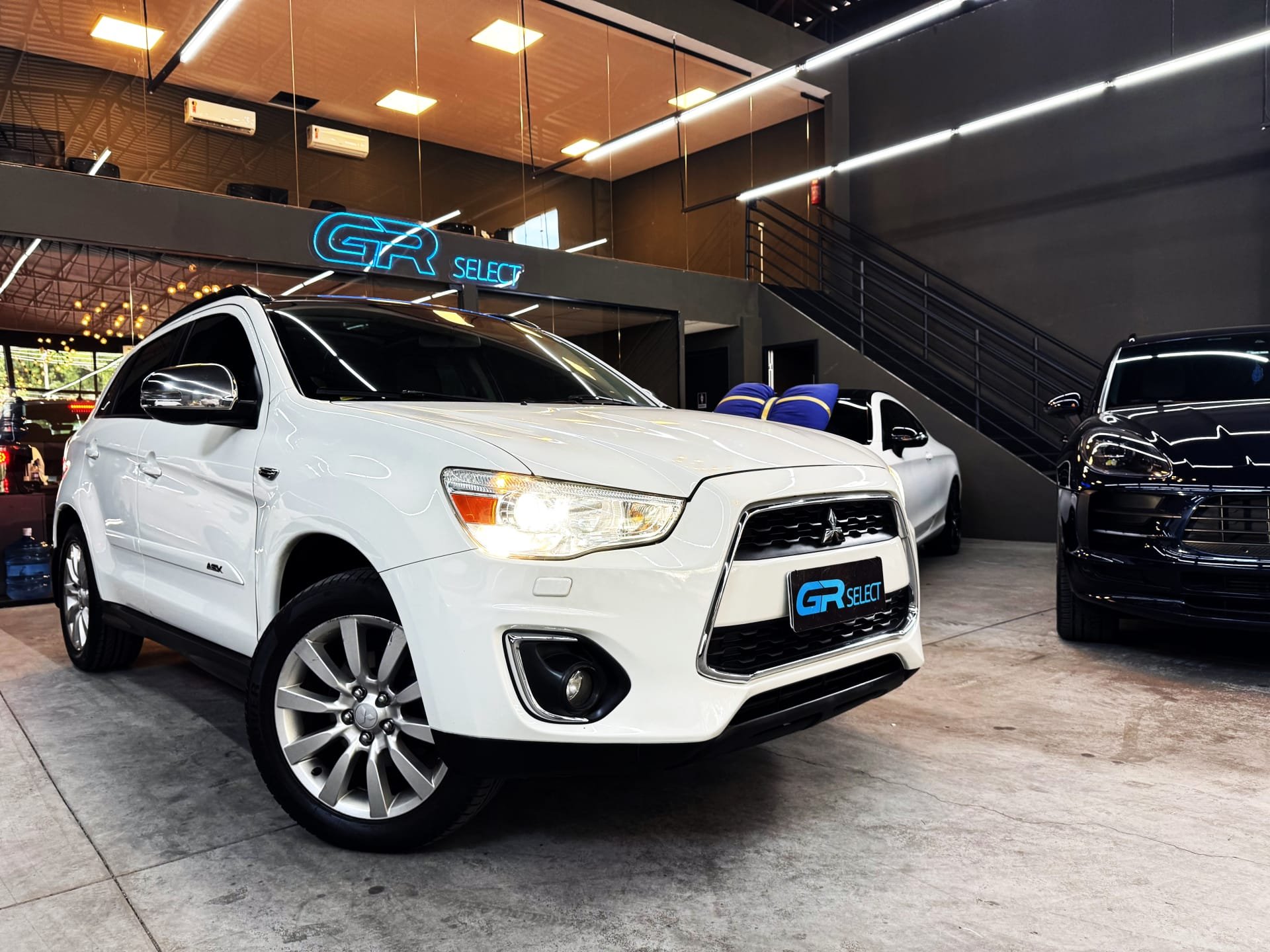 Mitsubishi ASX 2.0 16V 4x4 Flex Aut. na cor Branco em Florianópolis / SC - 11532