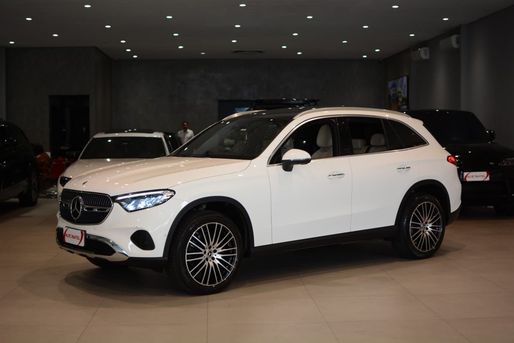 Mercedes-Benz GLC-300 2.0 TB Aut. (Híb) na cor Branco em Curitiba / PR - 11674