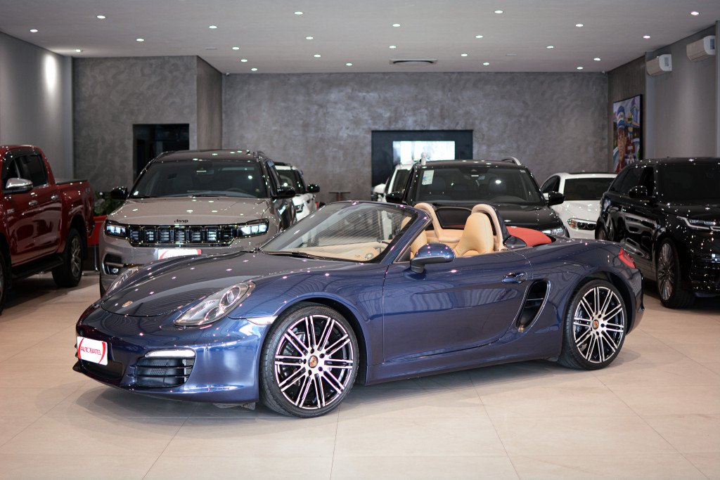 Porsche Boxster 2.7 265cv na cor Azul em Curitiba / PR - 11679