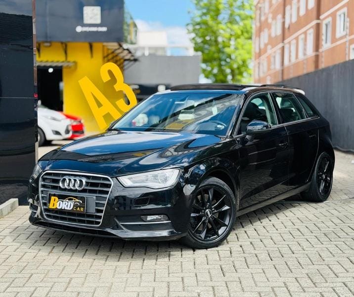 Audi A3 1.8 Turbo 3p Mec. na cor Preto em Curitiba / PR - 12