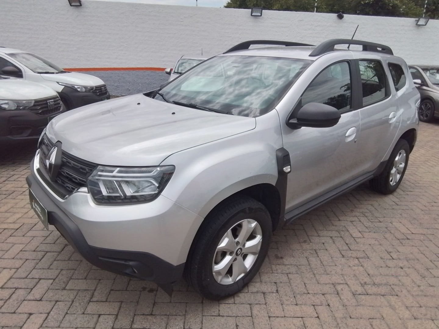 Renault DUSTER Intense Plus 1.6 16V Flex Mec. na cor Cinza em Lages / SC - 12556