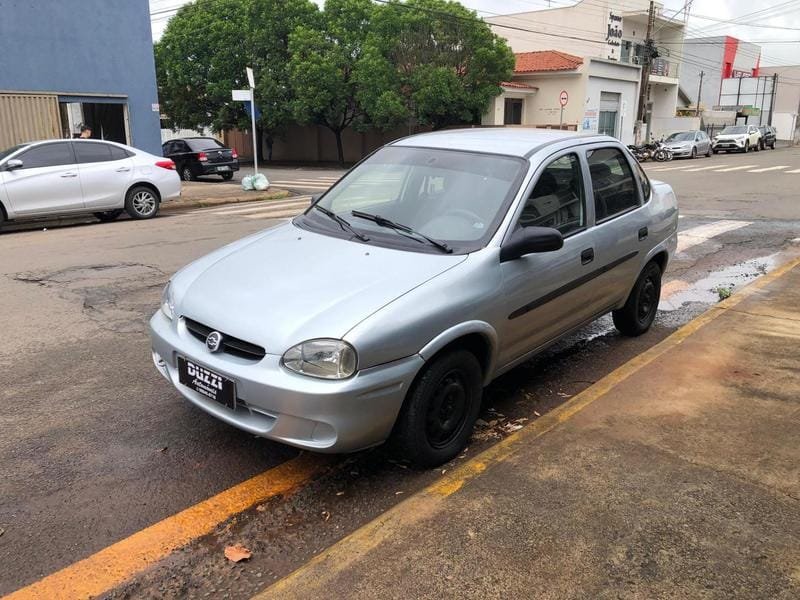 Chevrolet Corsa Sed Class.Spirit 1.0/1.0 FlexPower na cor Cinza em Artur Nogueira / SP - 12604