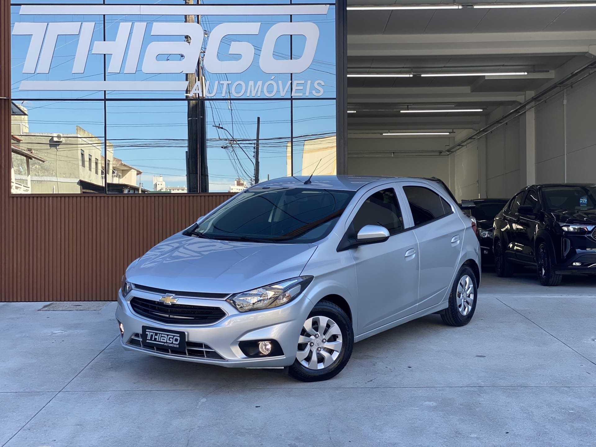 imagem de Hatch 1.0 8V Flex 5p Mec.