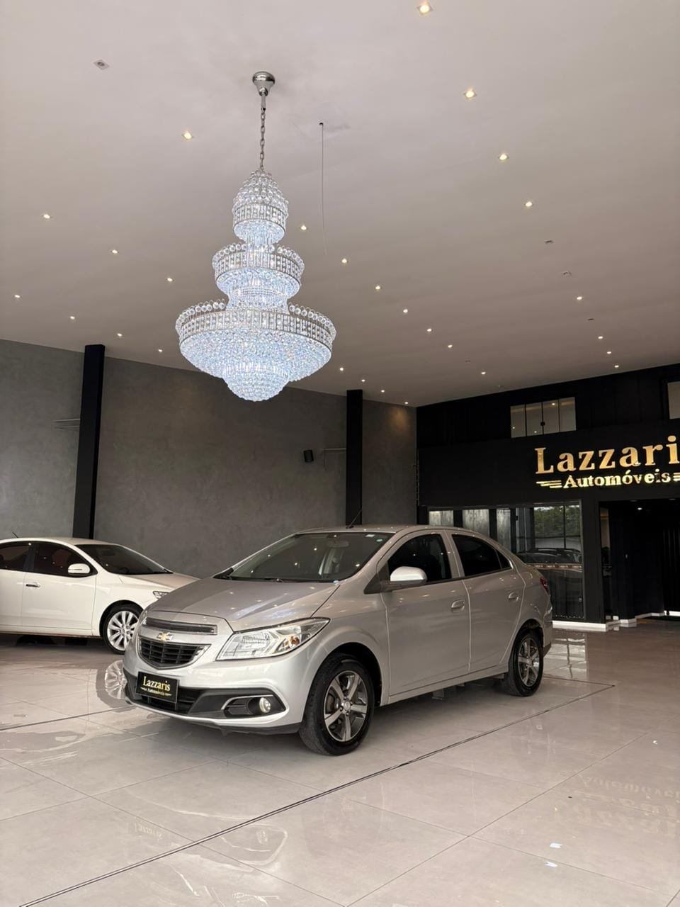 Chevrolet JOY Hatch 1.0 8V Flex 5p Mec. na cor Cinza em Joinville / SC - 13037