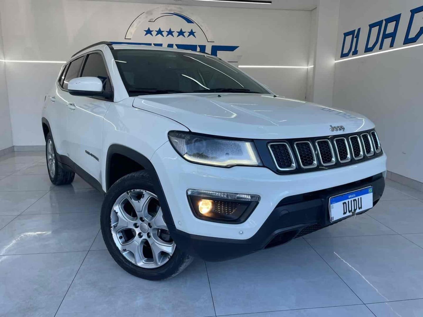 imagem de LONGITUDE 2.0 4x4 Dies. 16V Aut.