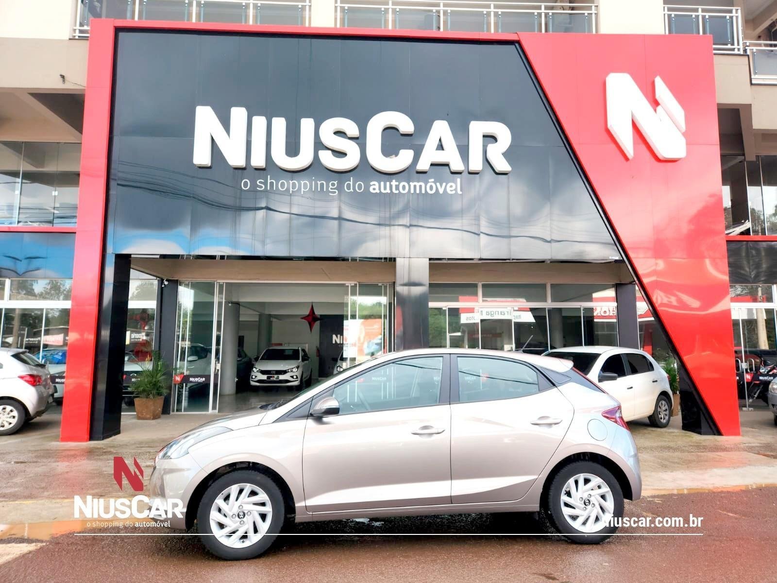 Hyundai HB20 Evolution 1.0 Flex 12V Mec. na cor Cinza em Itapiranga / SC - 13403