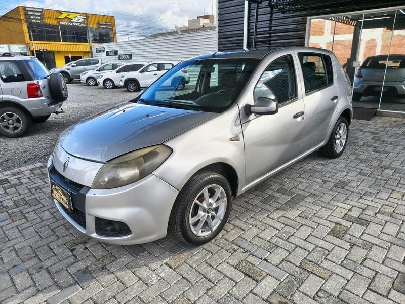 Renault Sandero Expression Hi-Flex 1.0 16V 5p na cor Prata em Campina Grande do Sul / PR - 13707