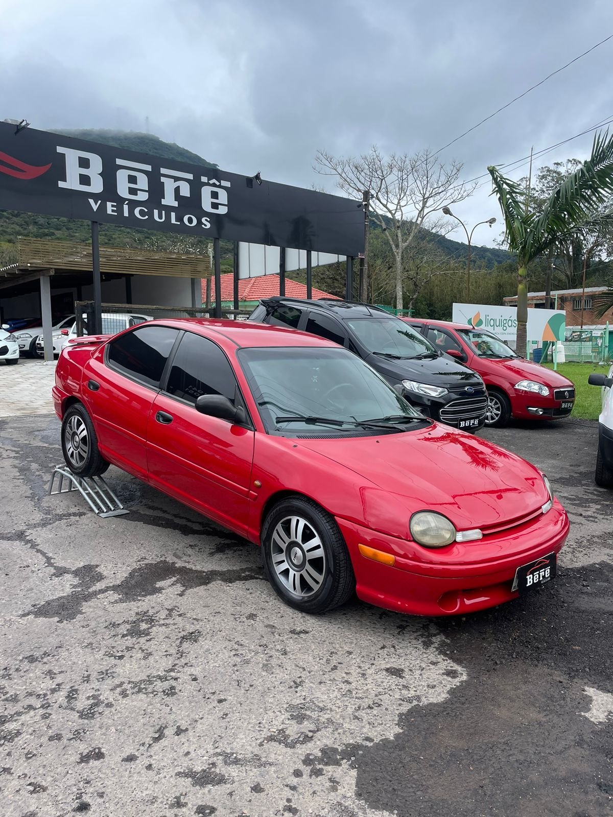 Chrysler Neon LE 1.8 na cor Vermelho no Osório / RS - 13758