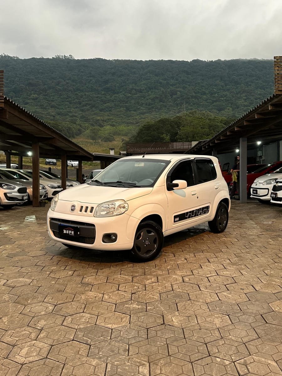 Fiat Uno ECONOMY 1.4 EVO Fire Flex 8V 2p na cor Branco no Osório / RS - 13771
