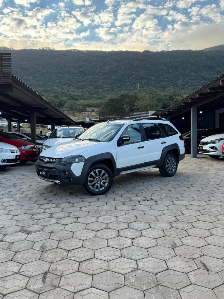 imagem de Weekend Adventure LOCKER 1.8 Flex