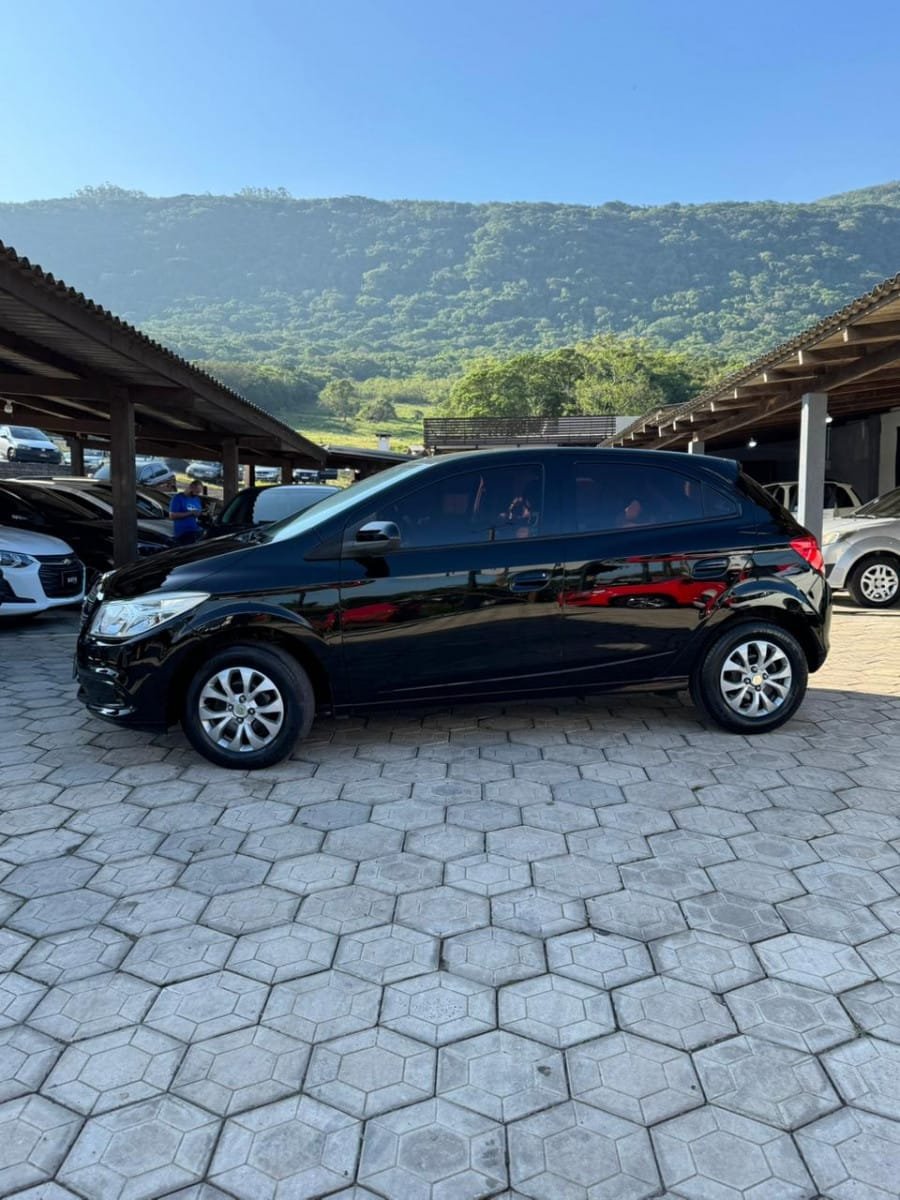 imagem de HATCH LS 1.0 8V FlexPower 5p Mec.