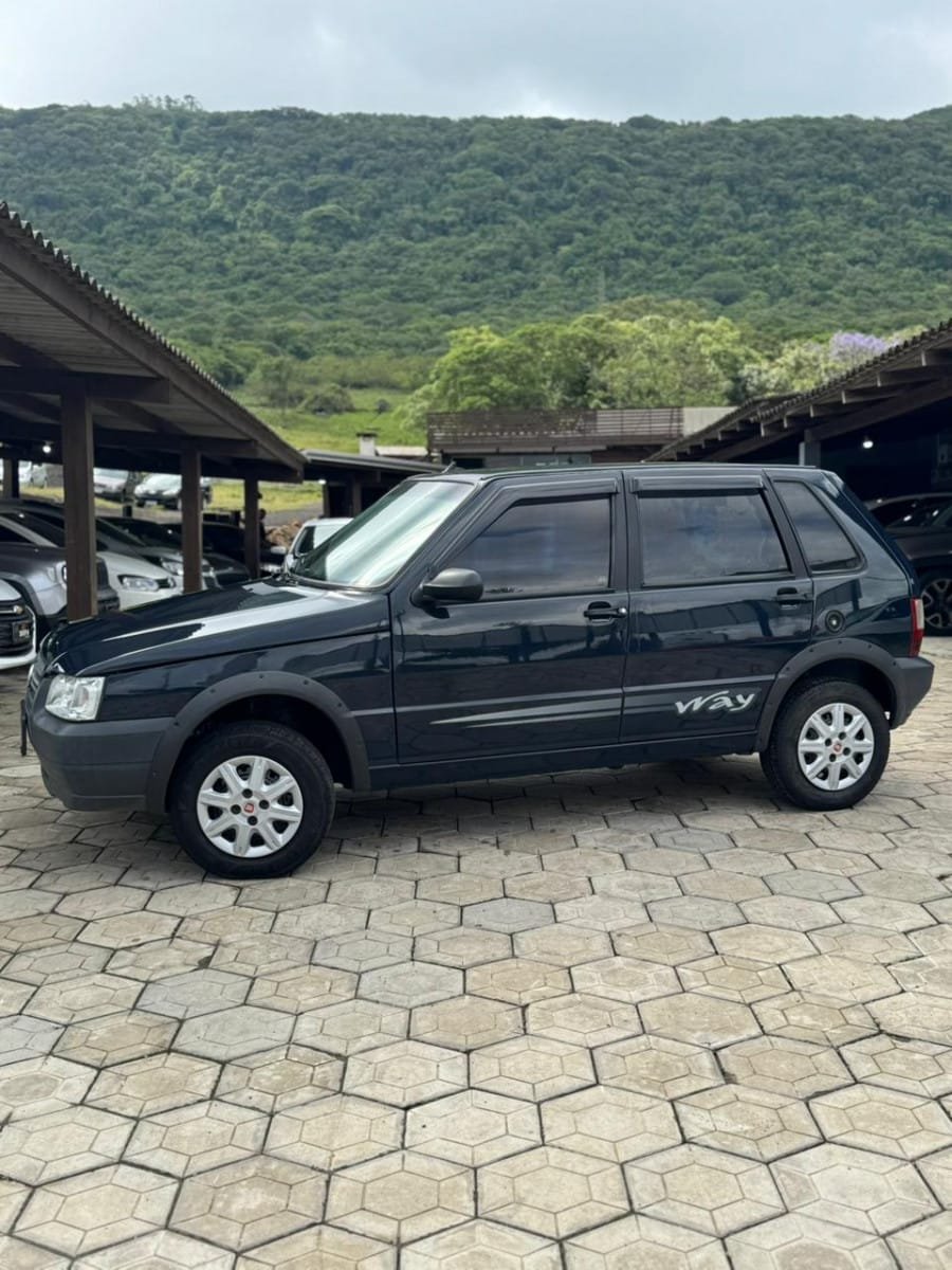 imagem de ATTRACTIVE 1.0 Fire Flex 8V 5p