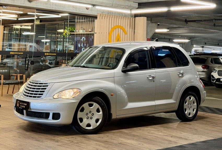 Chrysler PT Cruiser  Classic 2.4 16V 143cv 4p na cor Prata no Porto Alegre / RS - 13964