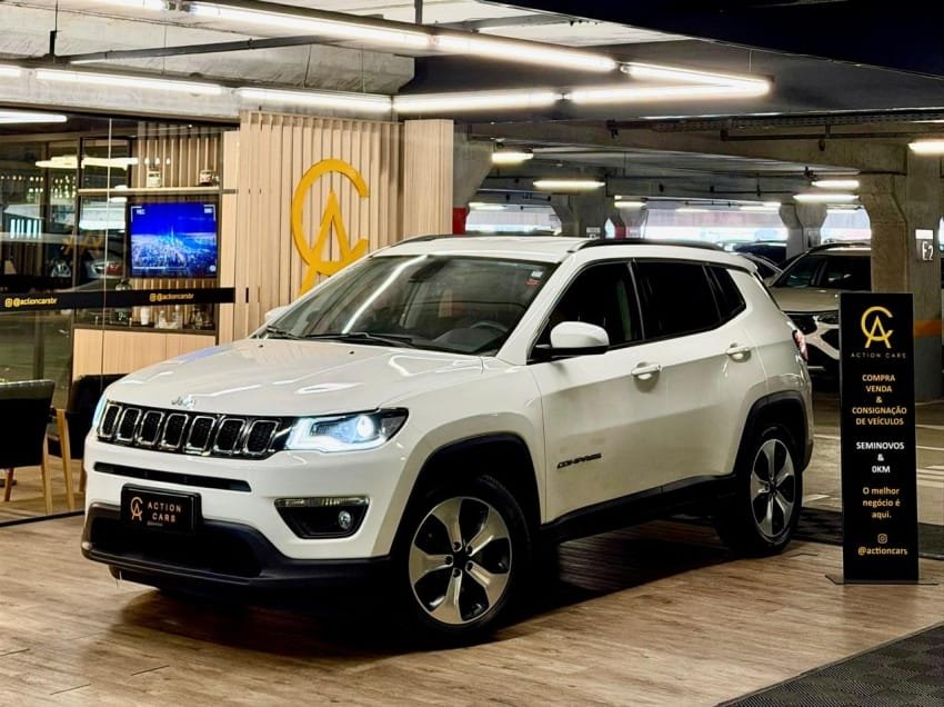 imagem de LONGITUDE 2.0 4x2 Flex 16V Aut.