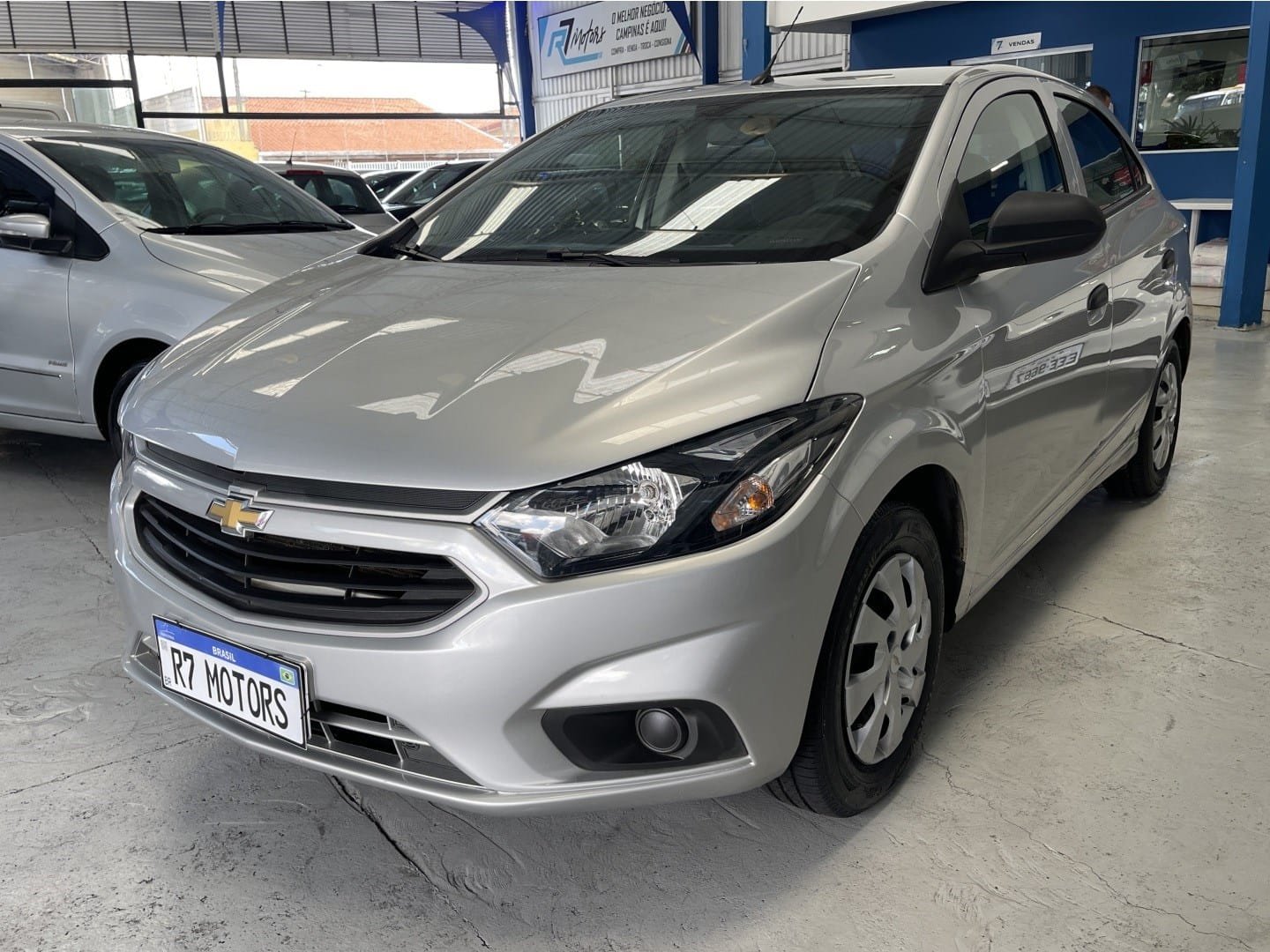Chevrolet JOY Hatch 1.0 8V Flex 5p Mec. na cor Cinza em Campinas / SP - 14163