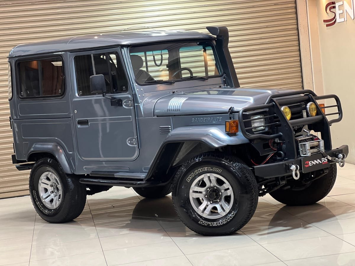 imagem de Jipe 4x4 Sport 3.7 Diesel