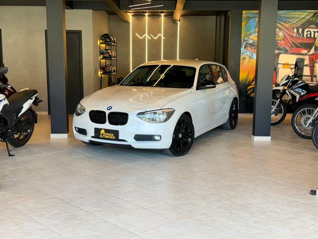 BMW 116i 1.6 TB 16V 136cv 5p na cor Branco em Palhoça / SC - 14400