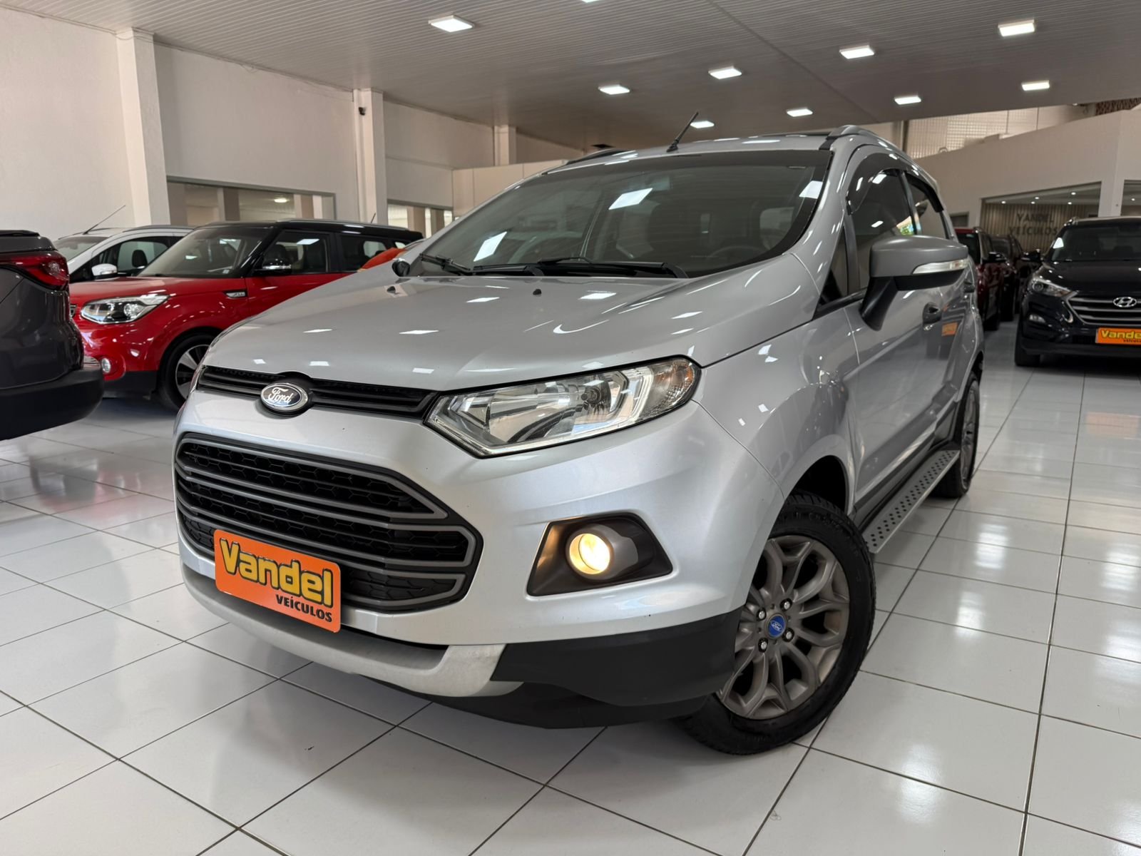 imagem de FREESTYLE 1.6 16V Flex 5p