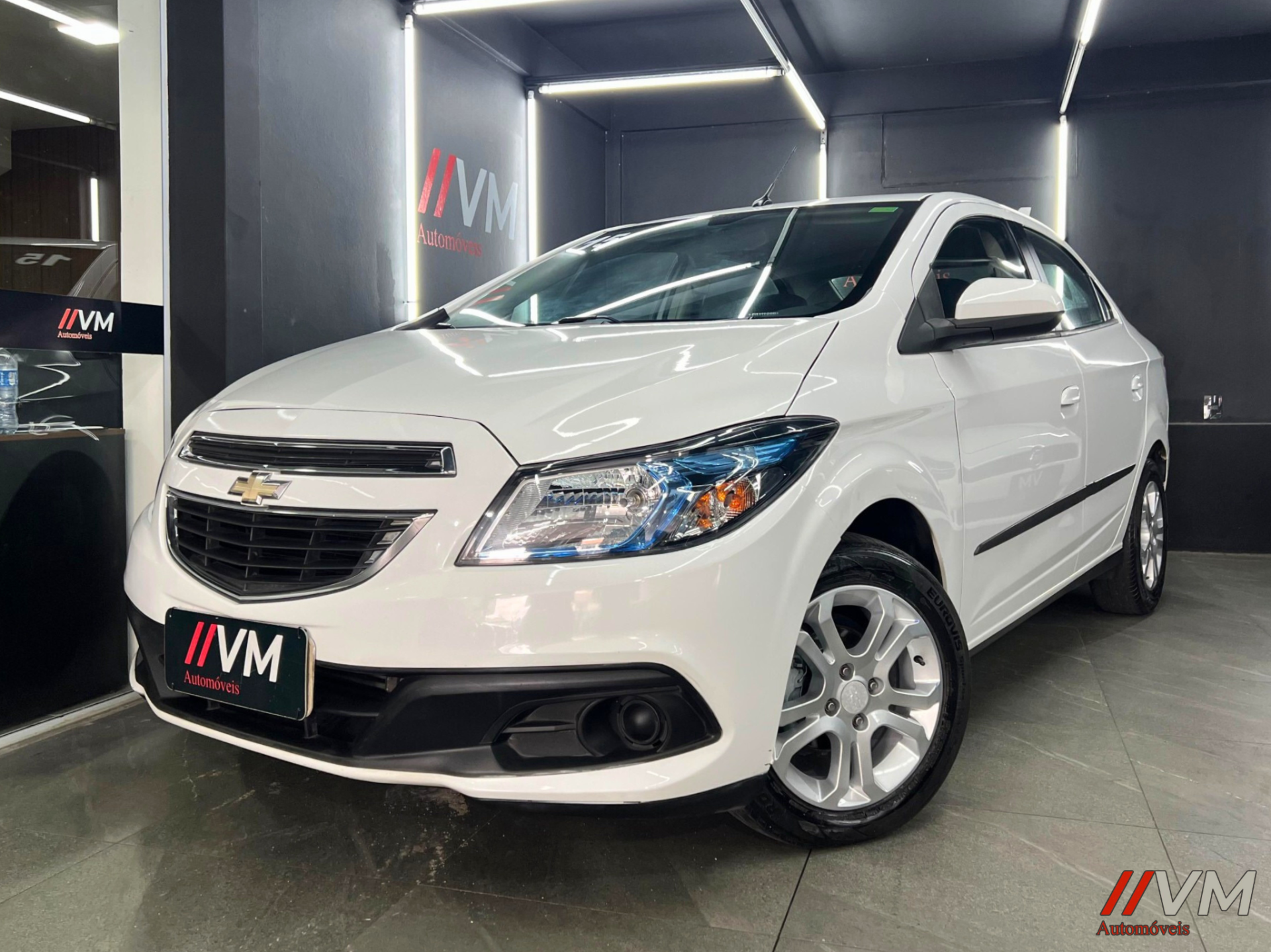 Chevrolet Prisma Sed. LT 1.4 8V FlexPower 4p Aut. na cor Branco em Florianópolis / SC - 14922