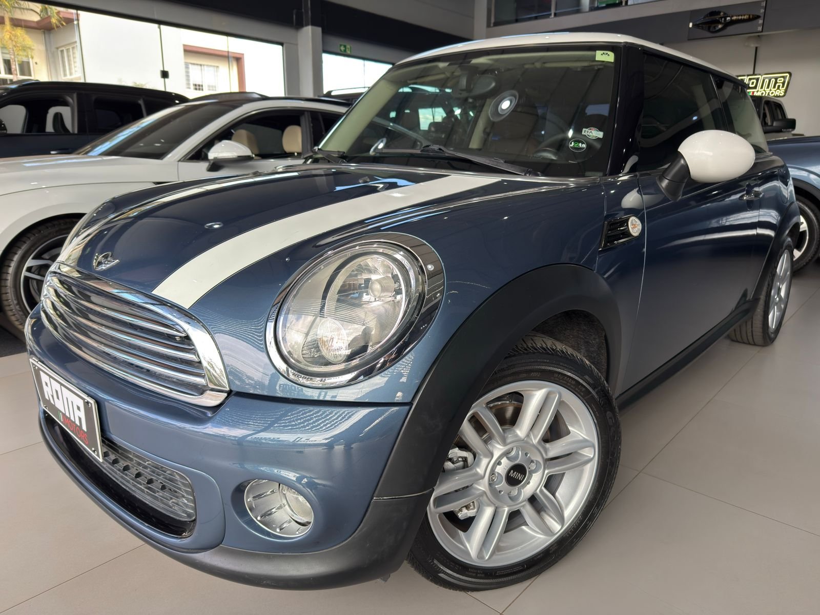 MINI COOPER 1.6 Aut. na cor Azul em Maringá / PR - 14925