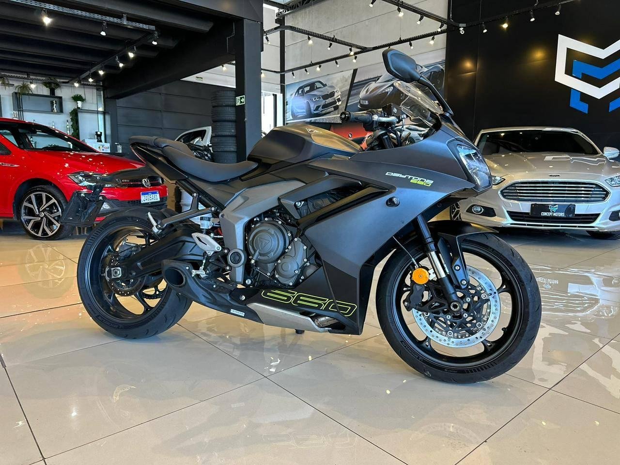 TRIUMPH DAYTONA 660  na cor Preto no Passo Fundo / RS - 14975