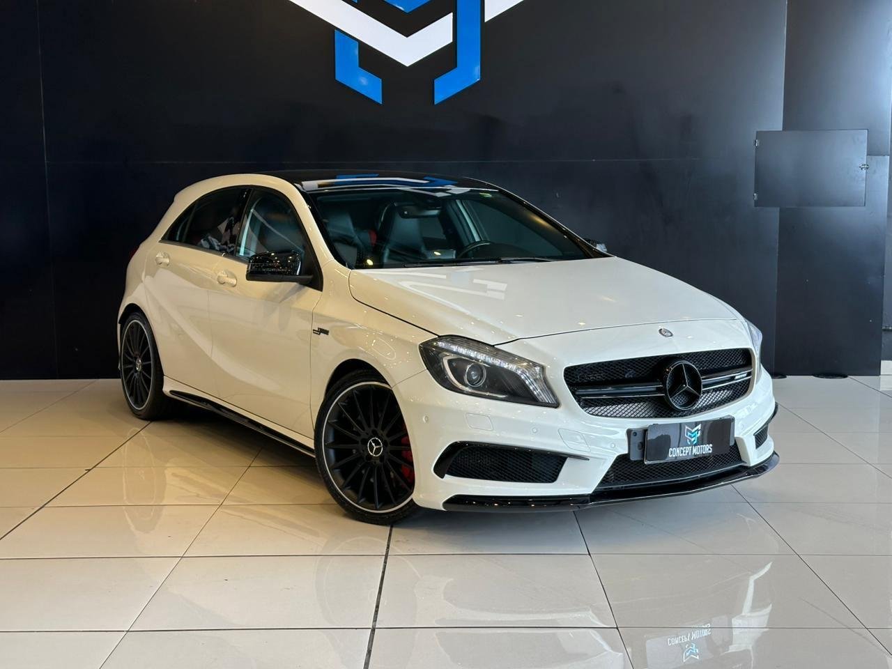 Mercedes-Benz A-45 AMG 4MATIC 2.0 Turbo Aut. na cor Branco no Passo Fundo / RS - 14995