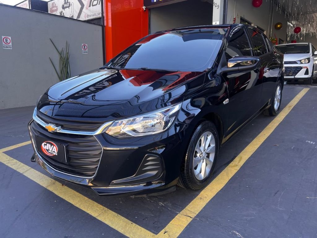 imagem de SEDAN Plus LT 1.0 12V Flex 4p Mec.