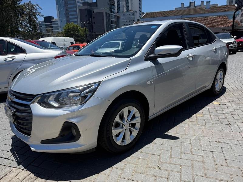 Chevrolet Onix HATCH LTZ 1.0 12V TB Flex 5p Aut. na cor Prata em Curitiba / PR - 15062