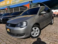 Volkswagen Polo Sedan I MOTION 1.6 Total Flex 4p na cor Cinza em Vinhedo / SP - 15129