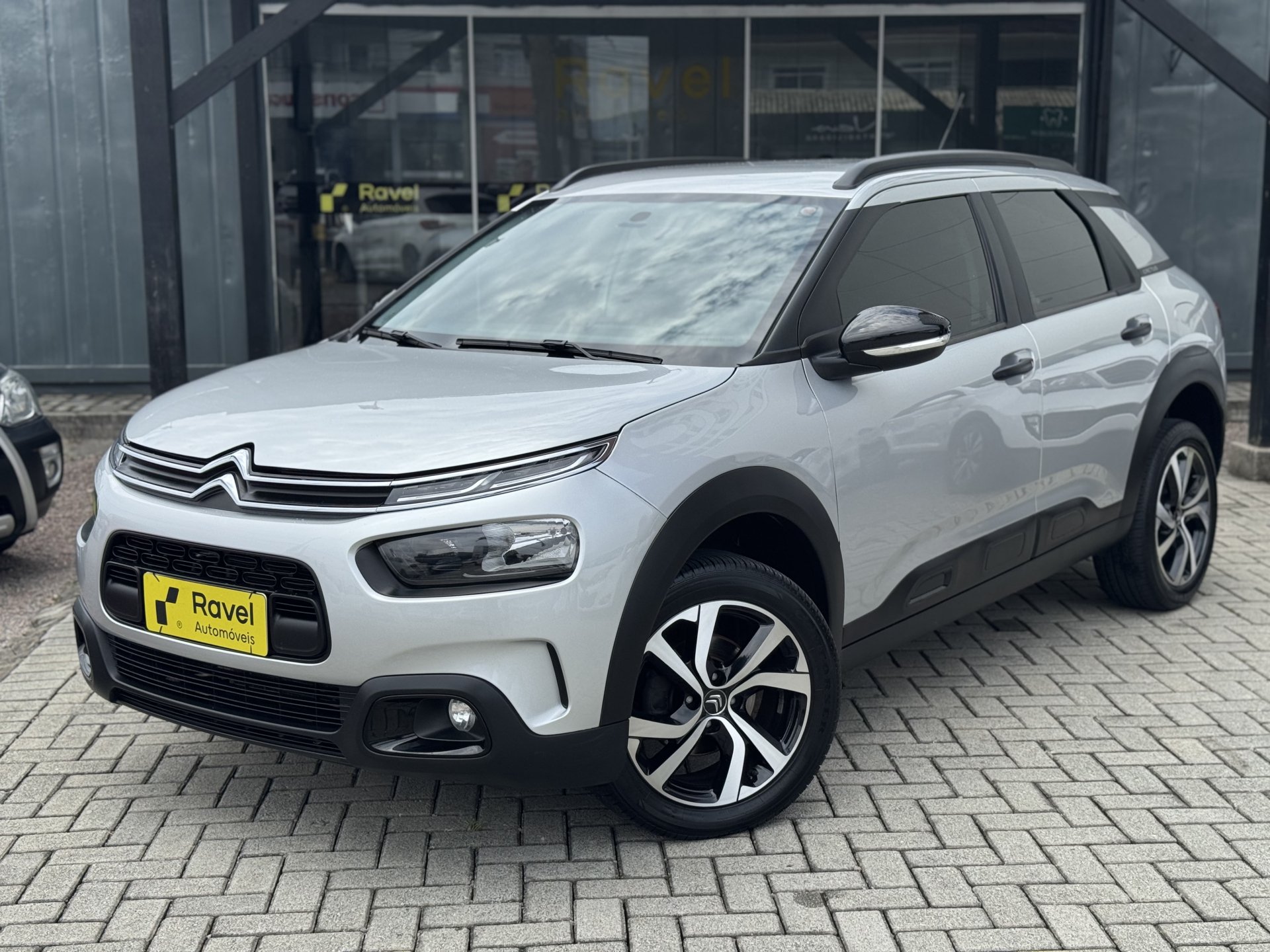 Citroën C4 Cactus FEEL 1.6 16V Flex Mec. na cor Cinza em Palhoça / SC - 15725