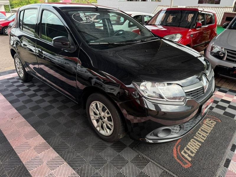 Renault SANDERO Expression Hi-Power 1.6 8V 5p na cor Preto no Viamão / RS - 16