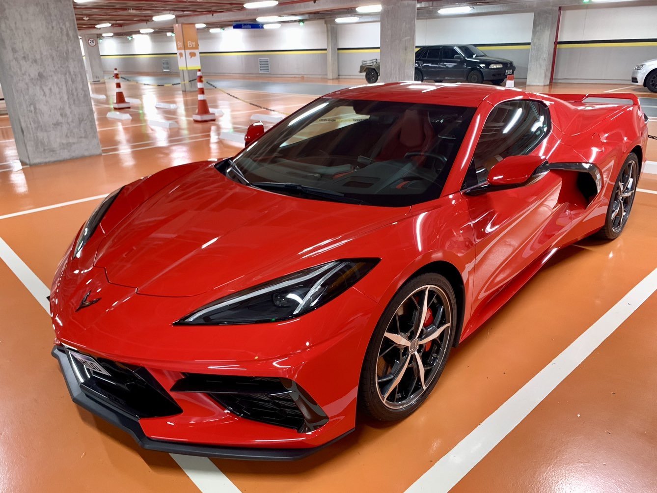 imagem de 5.7/ 6.0, 6.2 Conv./Stingray