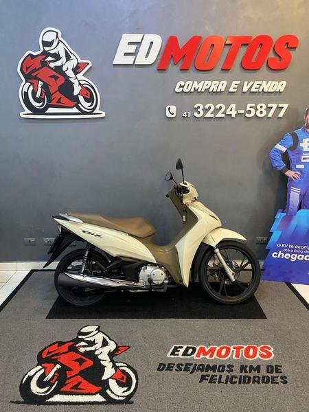 Honda BIZ 125 KS/ 125 KS FLEX  na cor Branco em Curitiba / PR - 16382